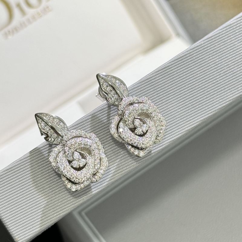 chr1st1an D10r earrings
